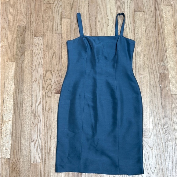 Evening Dress Embroidered Set - 2 piece - Picture 4 of 4